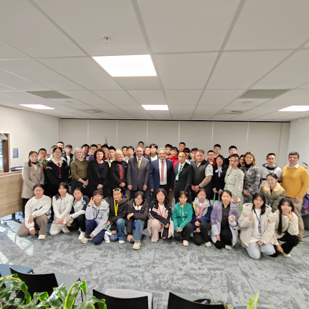 Jiangxi student delegation meeting the Mayor of Whakatāne — community-level engagement through Eastern Bridge